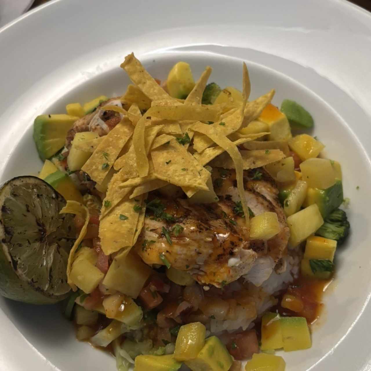 Pineapple chipotle bowl