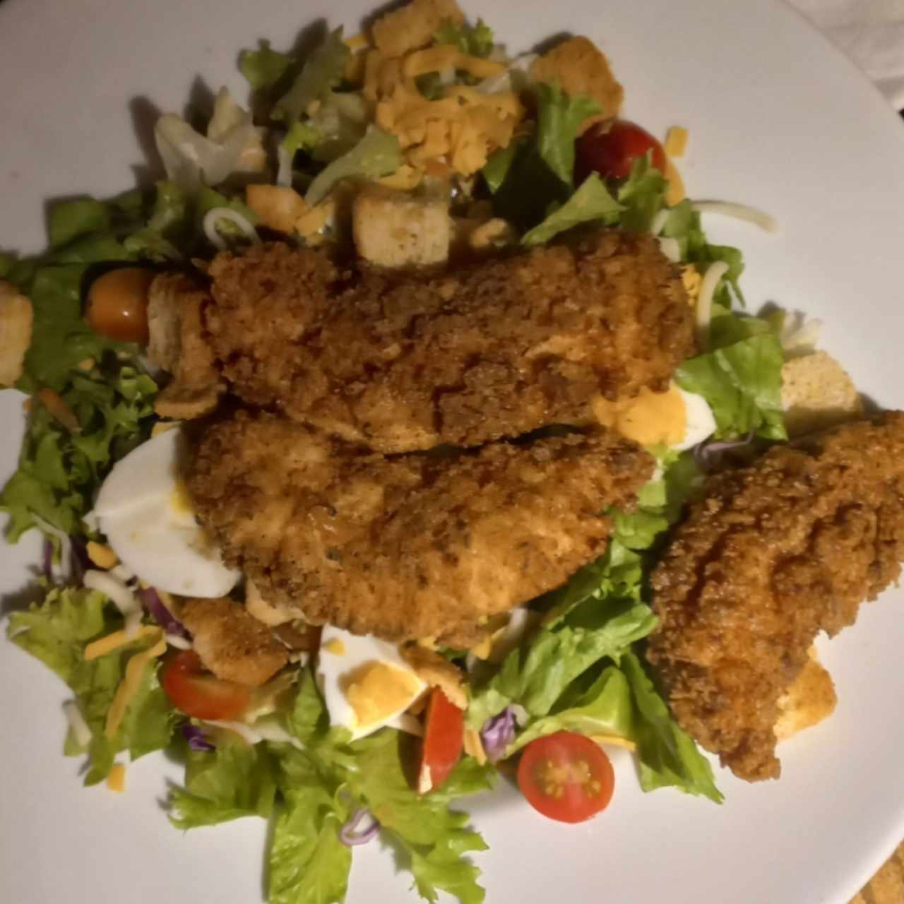 CAJUN FRIED CHICKEN SALAD