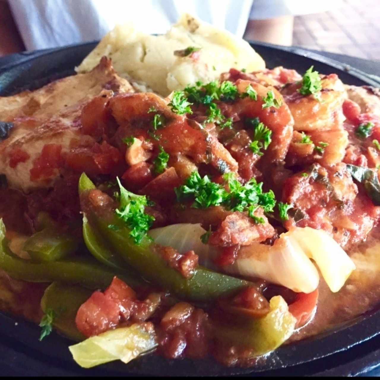 Sizzling chicken and shrimp