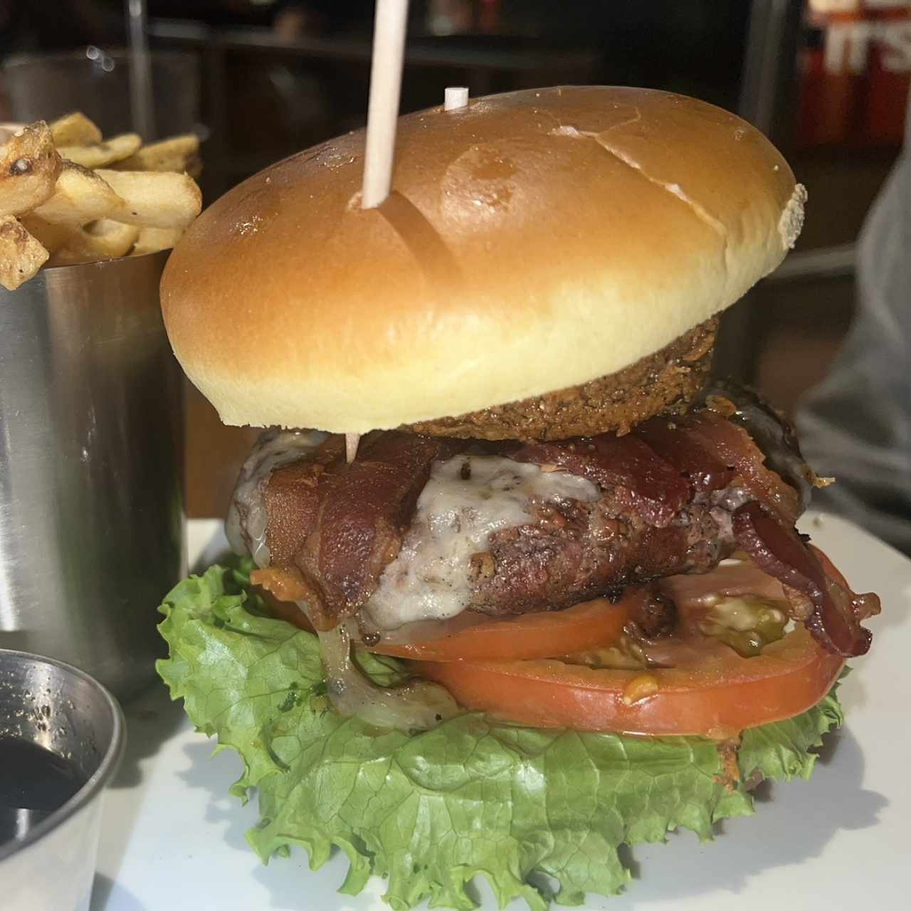 FRIDAYS SIGNATURE WHISKEY-GLAZED BURGER