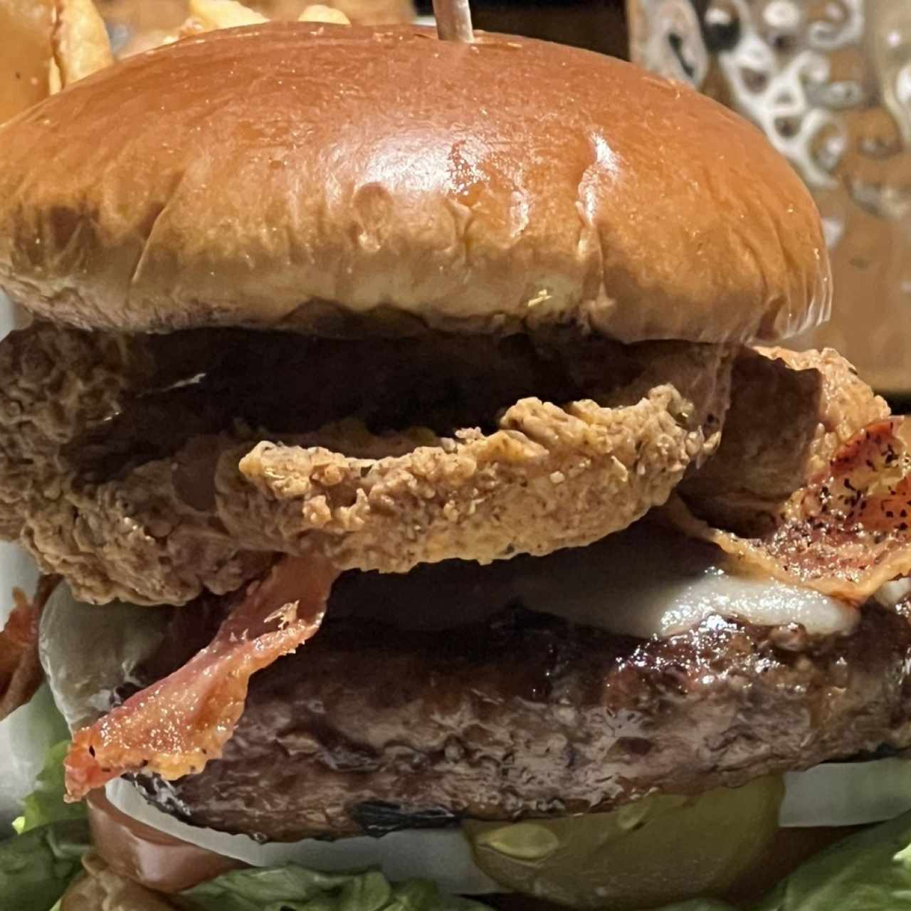 FRIDAYS SIGNATURE WHISKEY-GLAZED BURGER