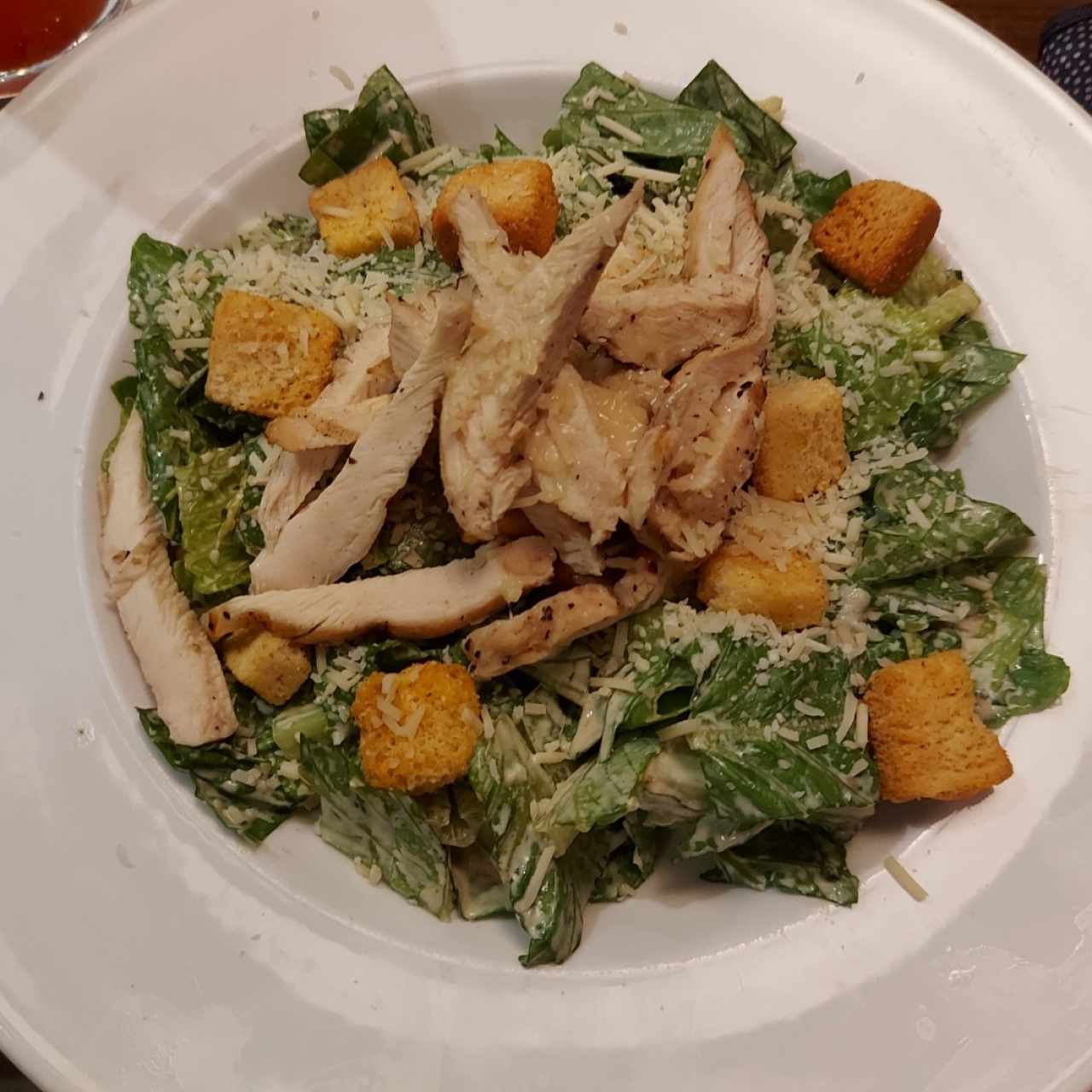 Ensalada César con Pollo