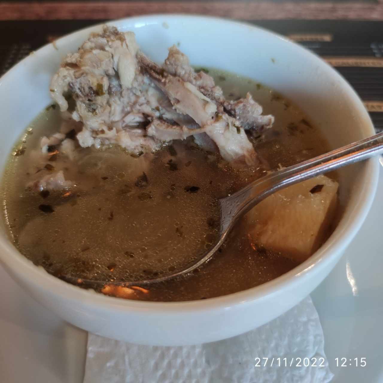 sancocho chico con costillar de pollo