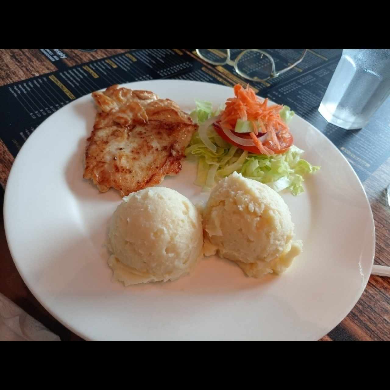 Filete de Pollo a la Plancha o al Ajillo