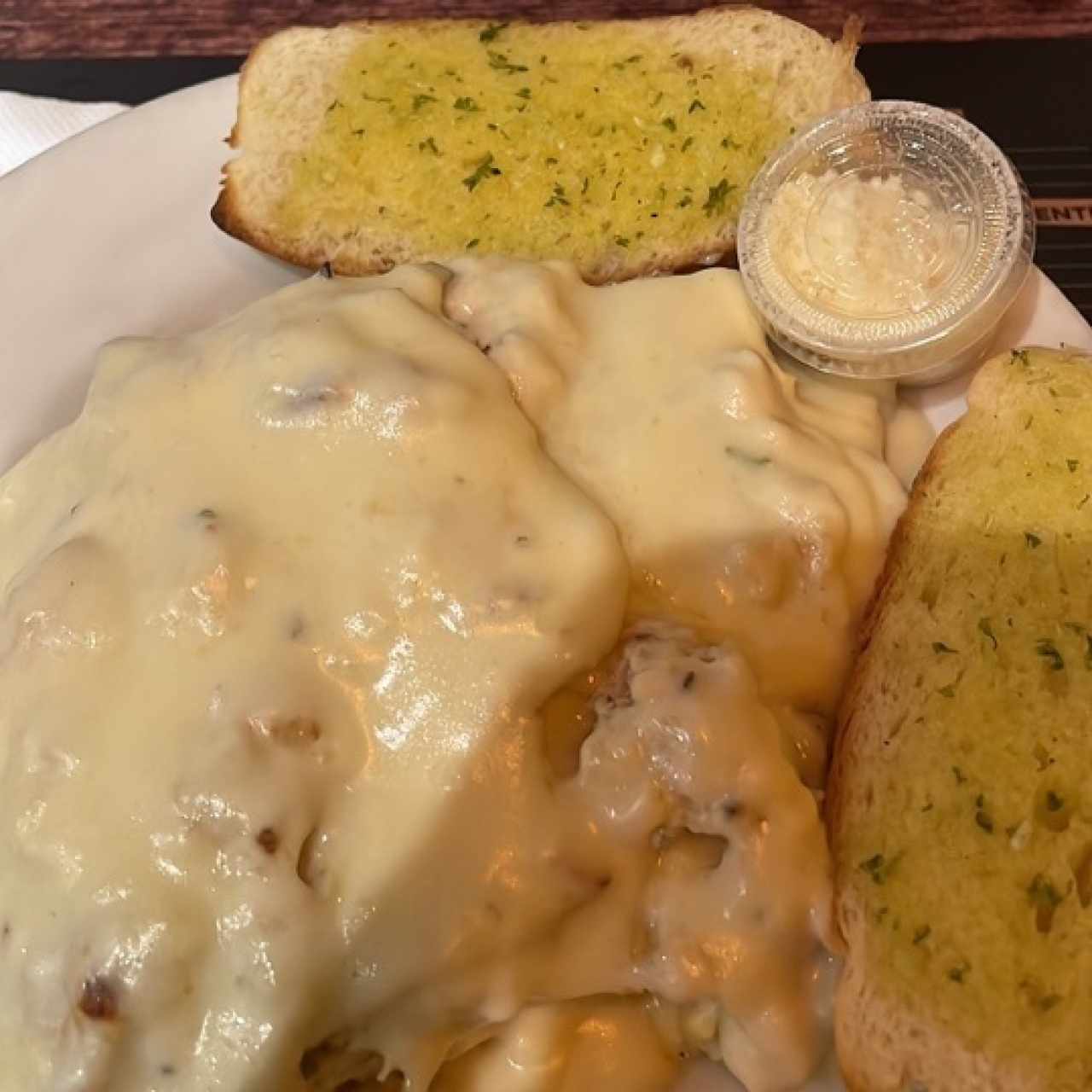 Lasaña de Pollo en Salsa Roja o Blanca