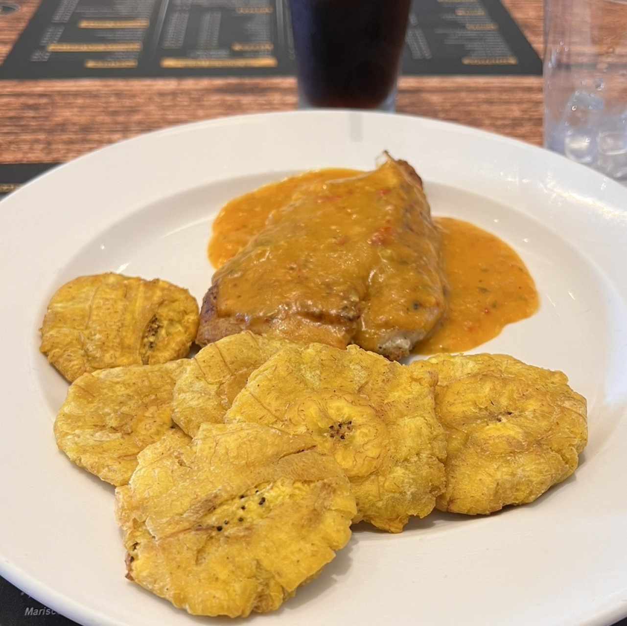 Filete de corvina a la Plancha, al Ajillo, a la Criolla o Apanada