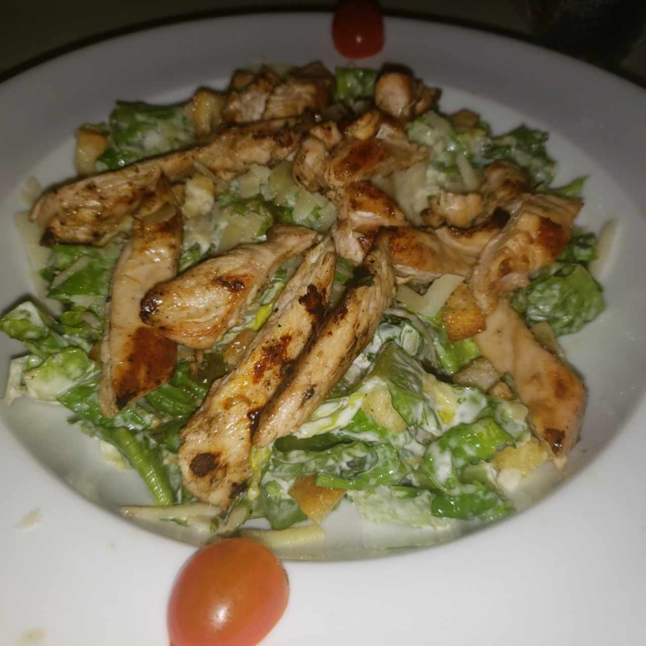 ensalada cesar con pollo