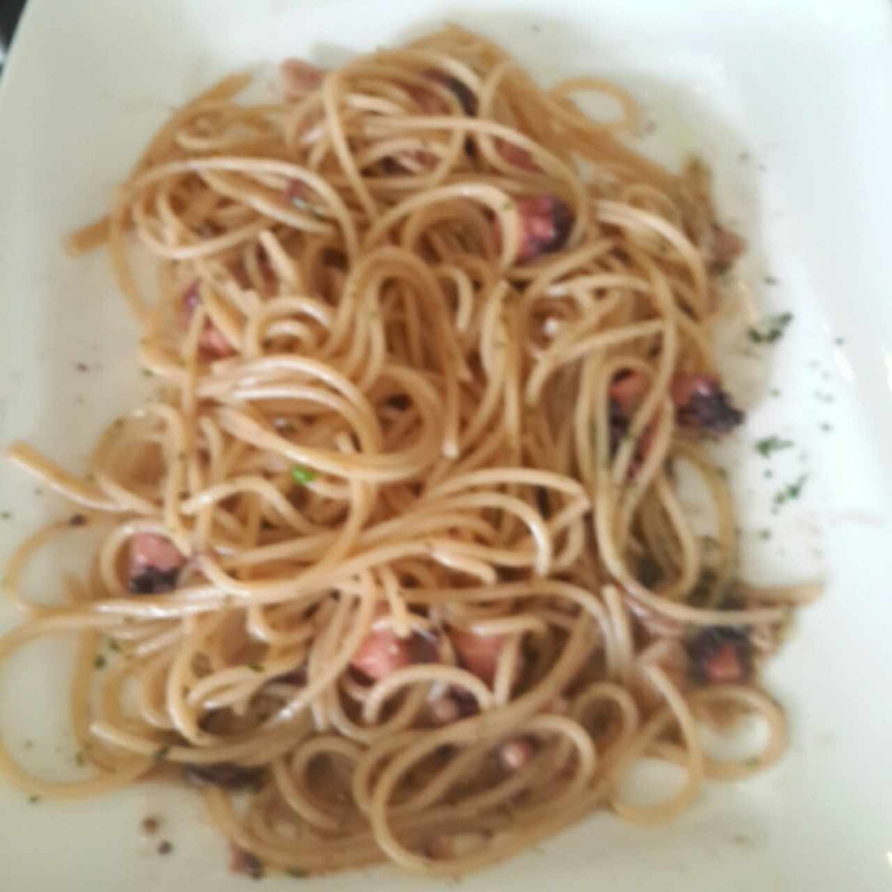 Spaguerri con pulpo