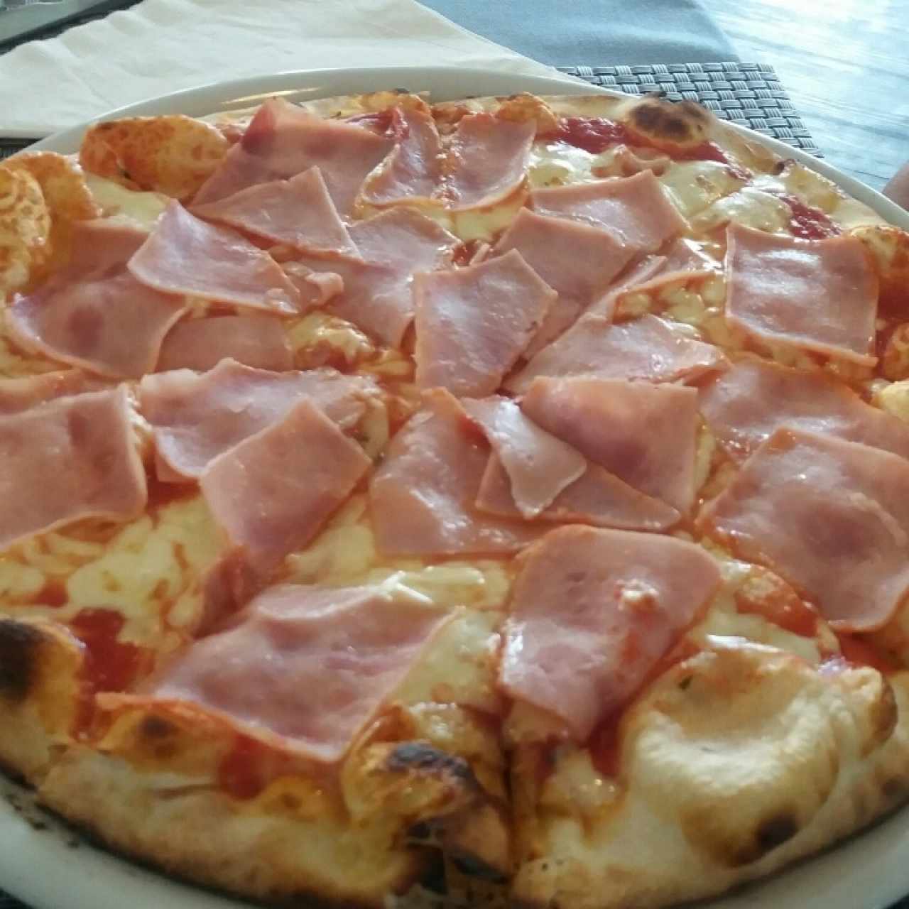 pizza jamon