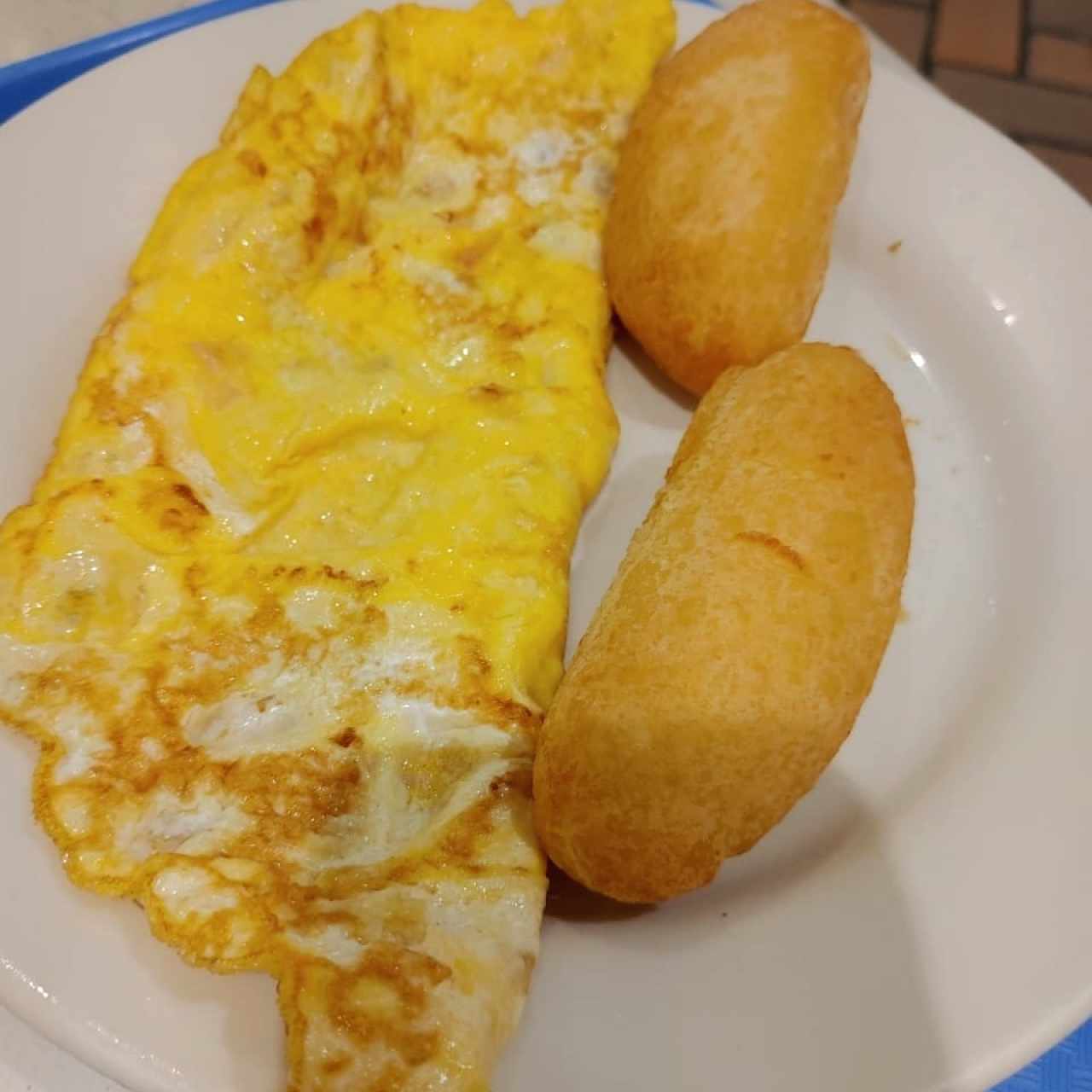 Omelette y Carimañolas