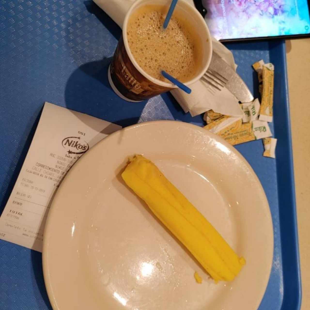 café y queso blanco