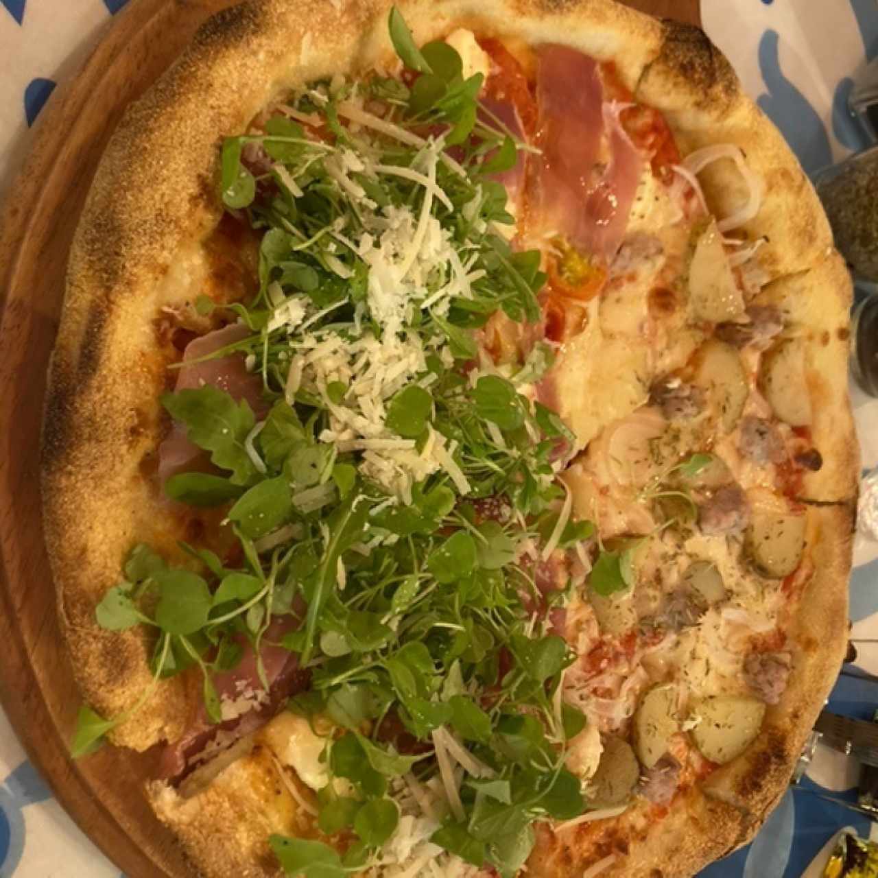 Pizzas Gourmet - Katané combinada con Pizza Rustica