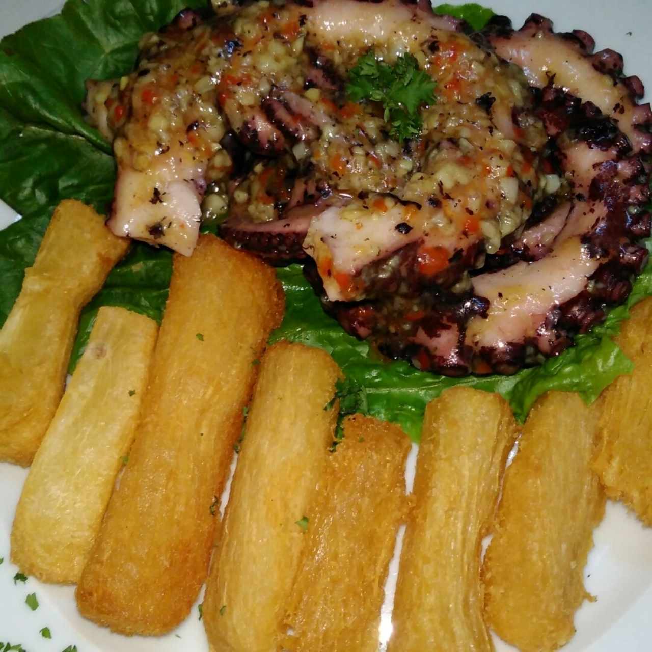 Pulpo al ajillo 