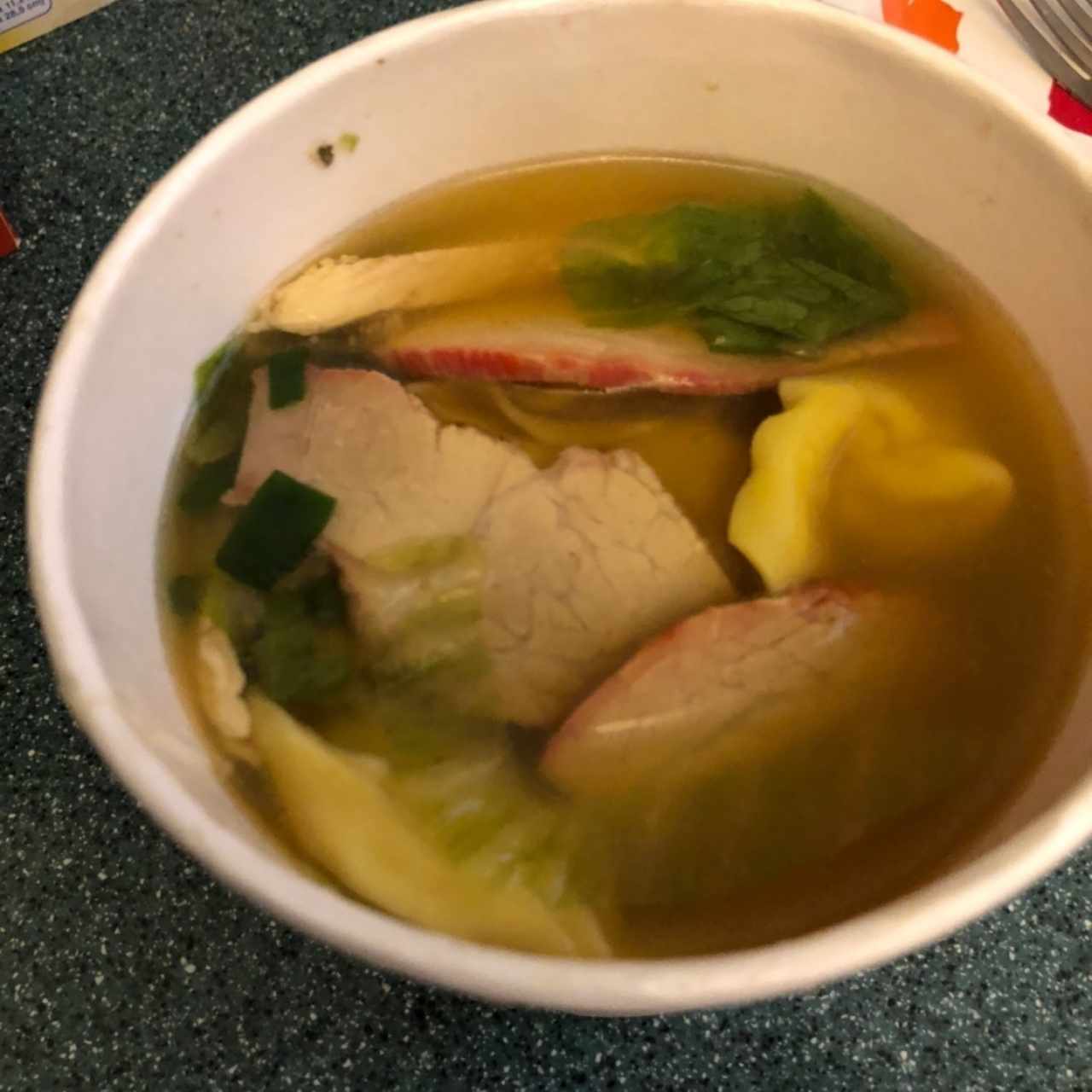 sopa de wanton