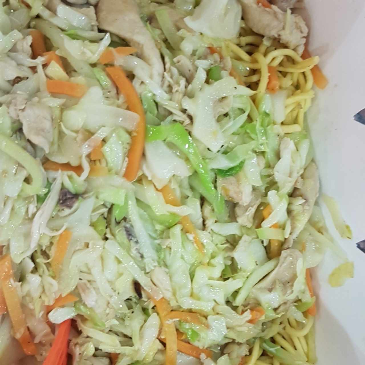 chowmein de pollo