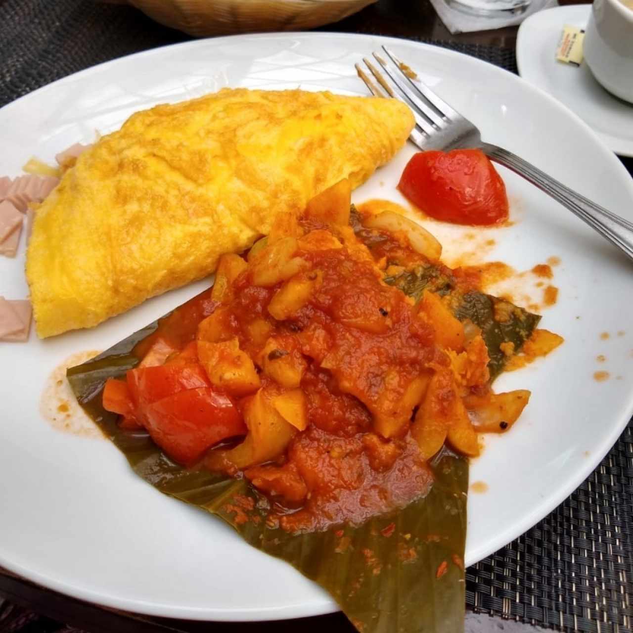 Desayuno especial, incluye tamal, muy bueno