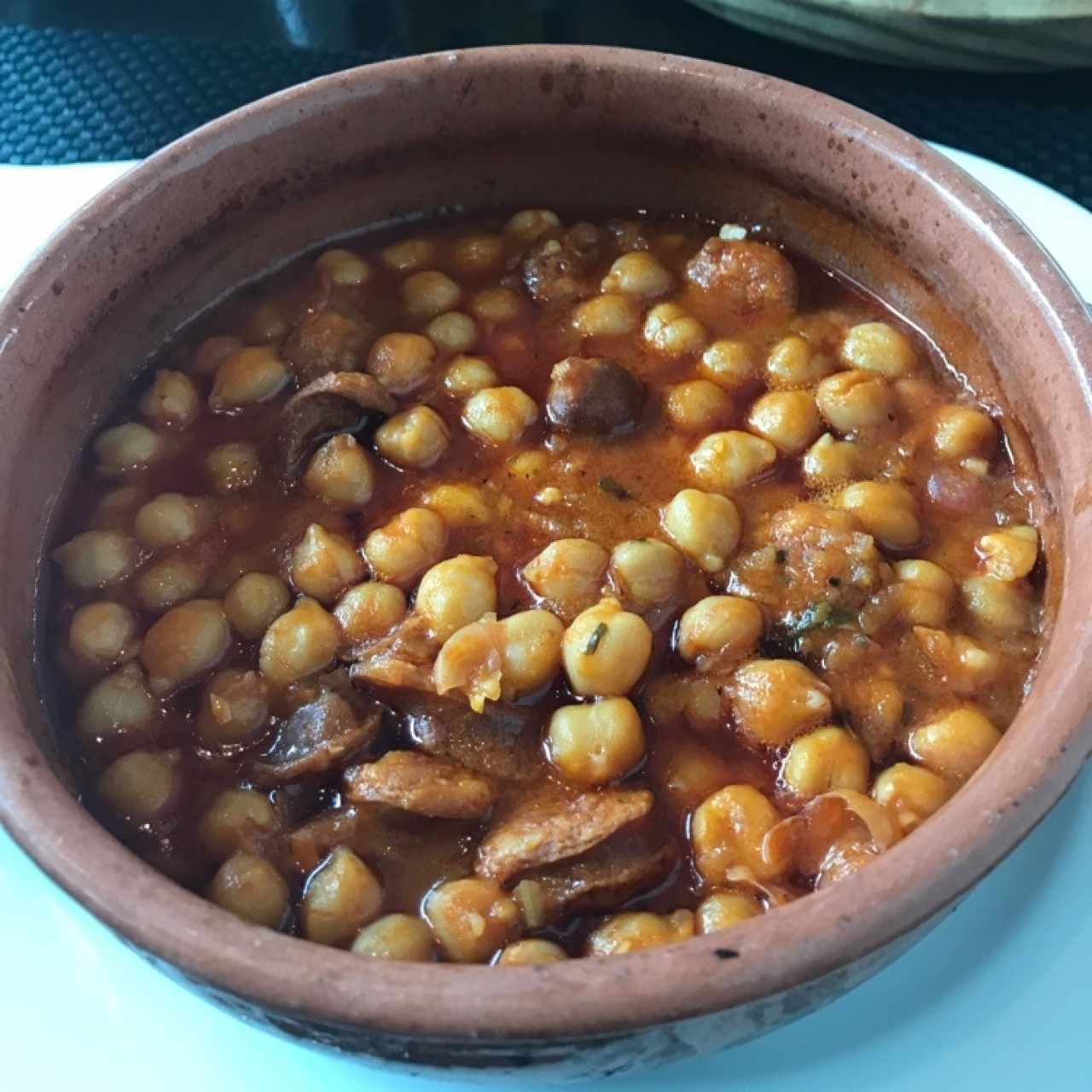 Sopa de Garbanzo con Chorizo