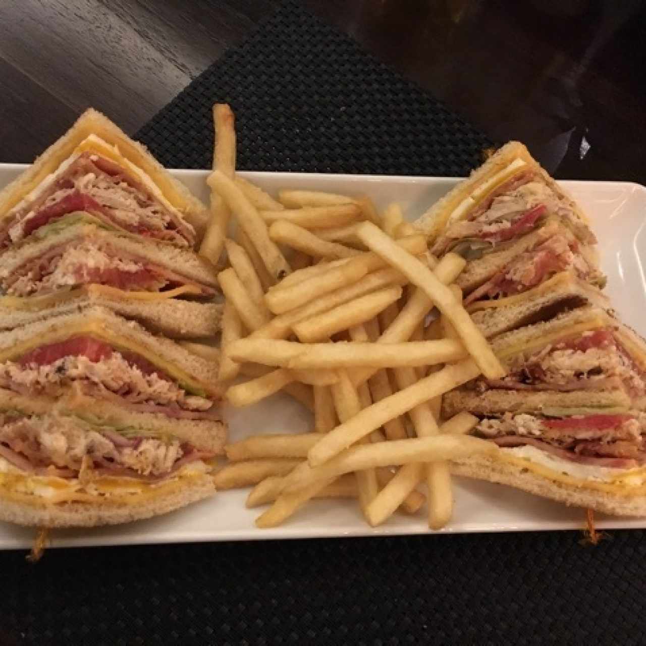 Emparedados - Club sandwich