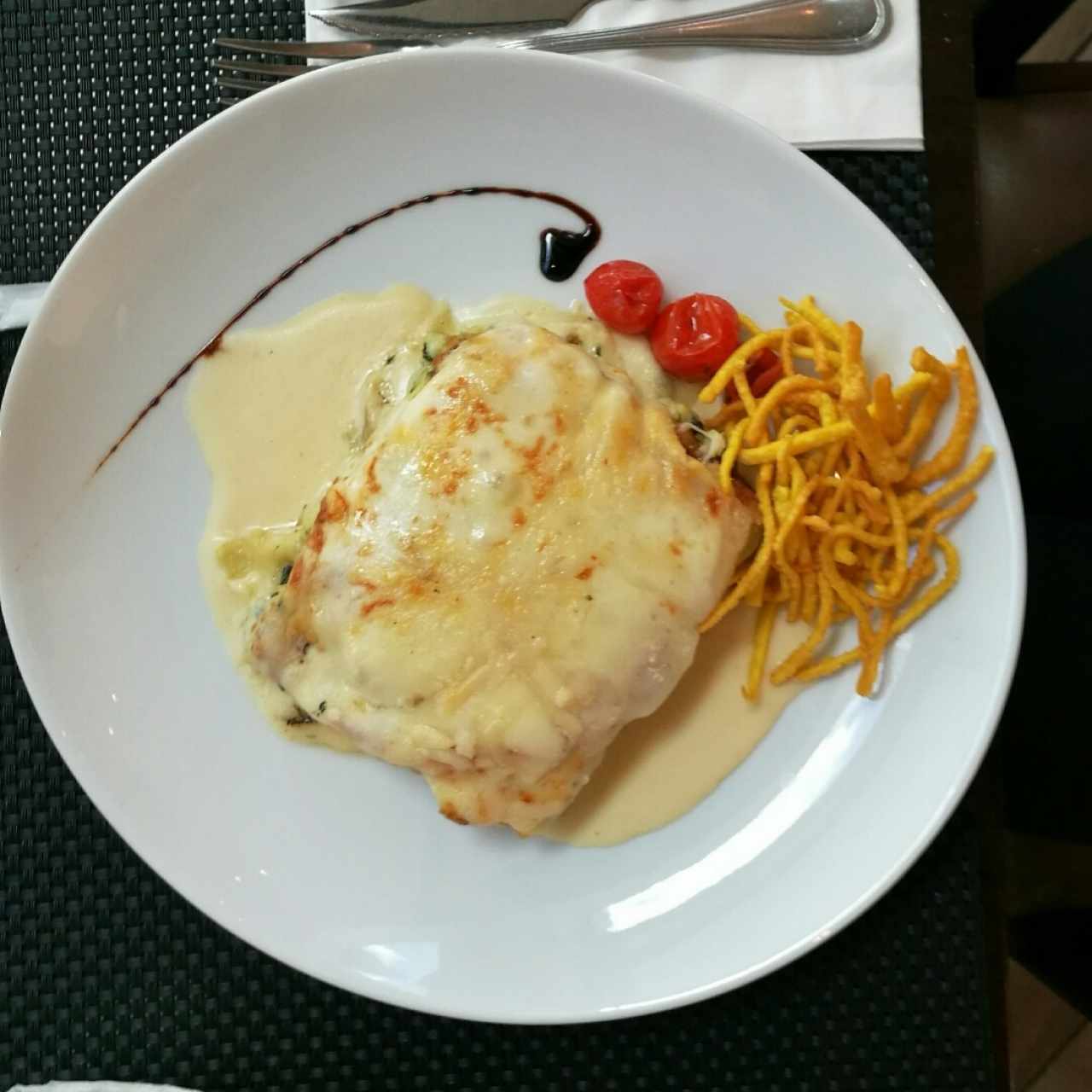 Lausana de pollo gratinada