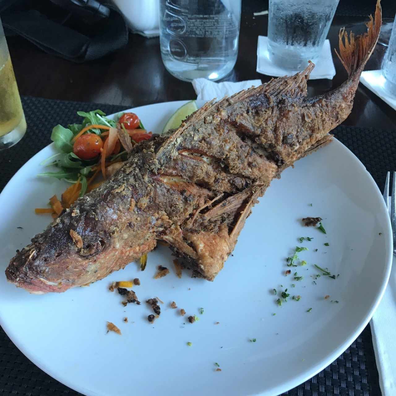 Pargo frito ñam