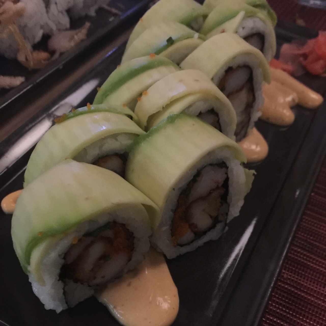 Rolls tempurizados - Dragón especial