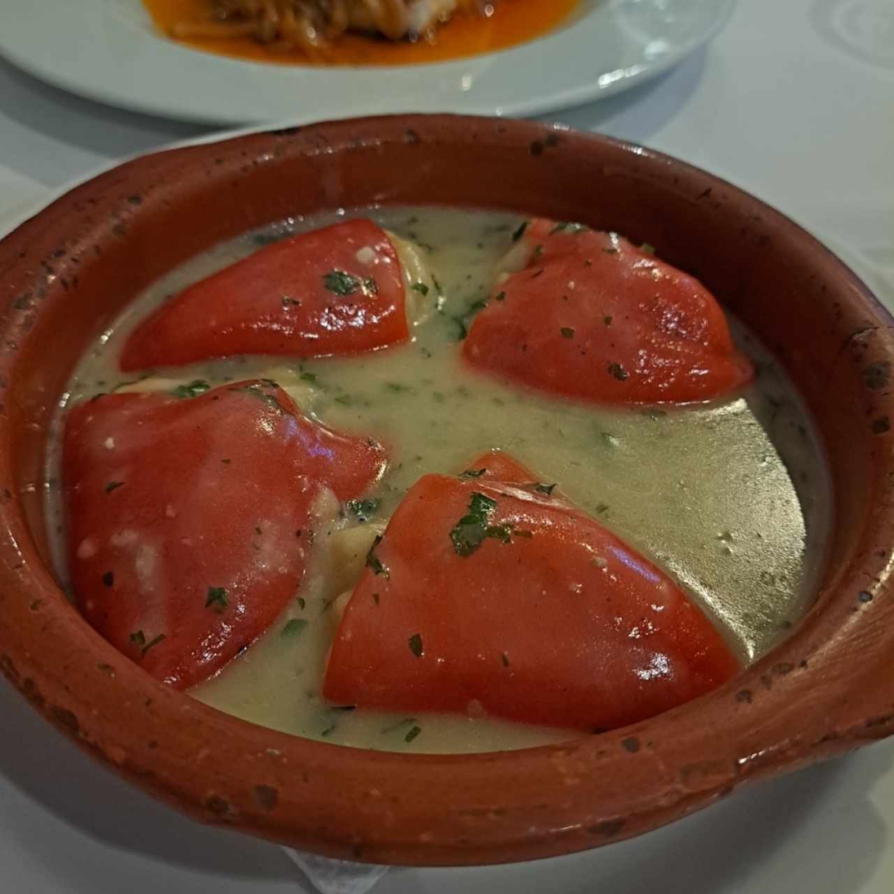 piquillos con mero y salsa verde