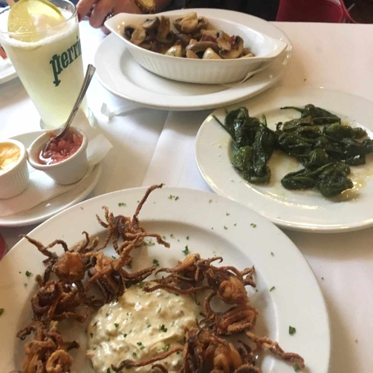 Pimentos Padron, Chamoiñones Serrano y arañitas