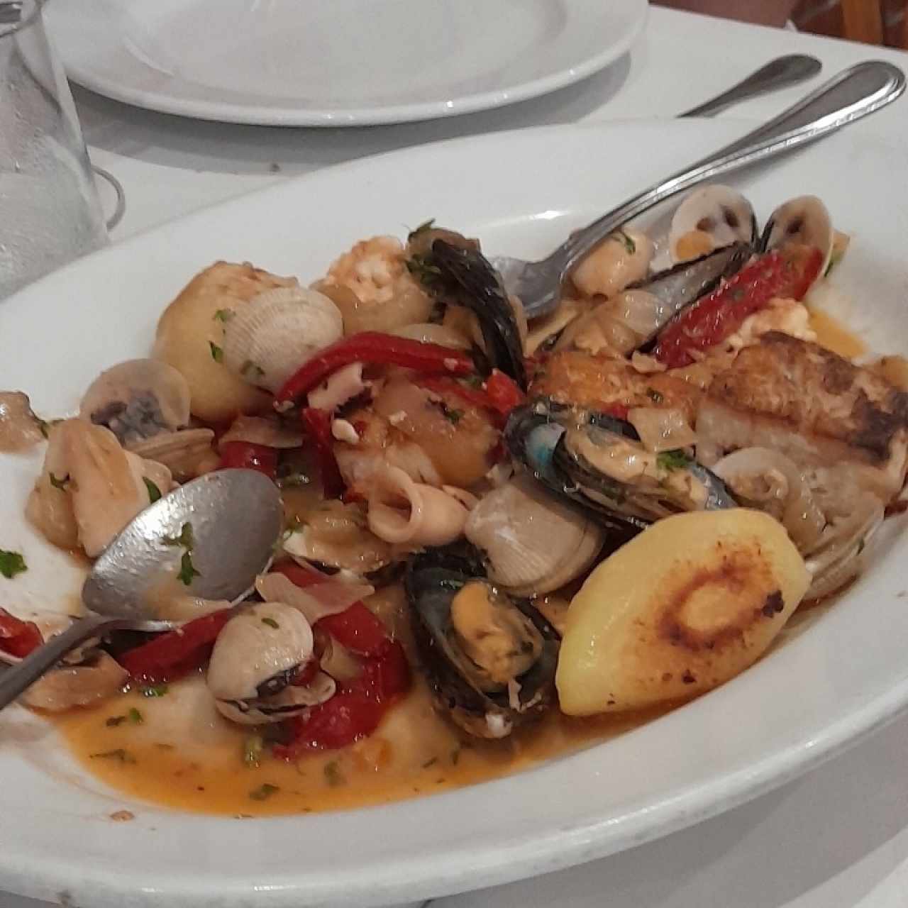 Parrillada de Mero y Mariscos (Mínimo 2 personas)