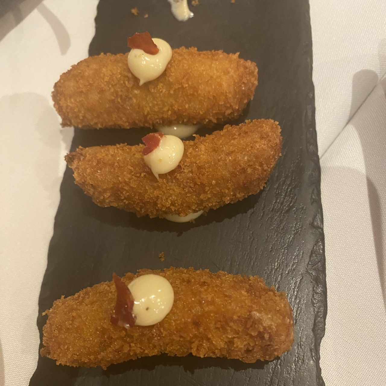 Croquetas Caseras de Jamón Ibérico, Chorizo, Pulpo o Bacalao