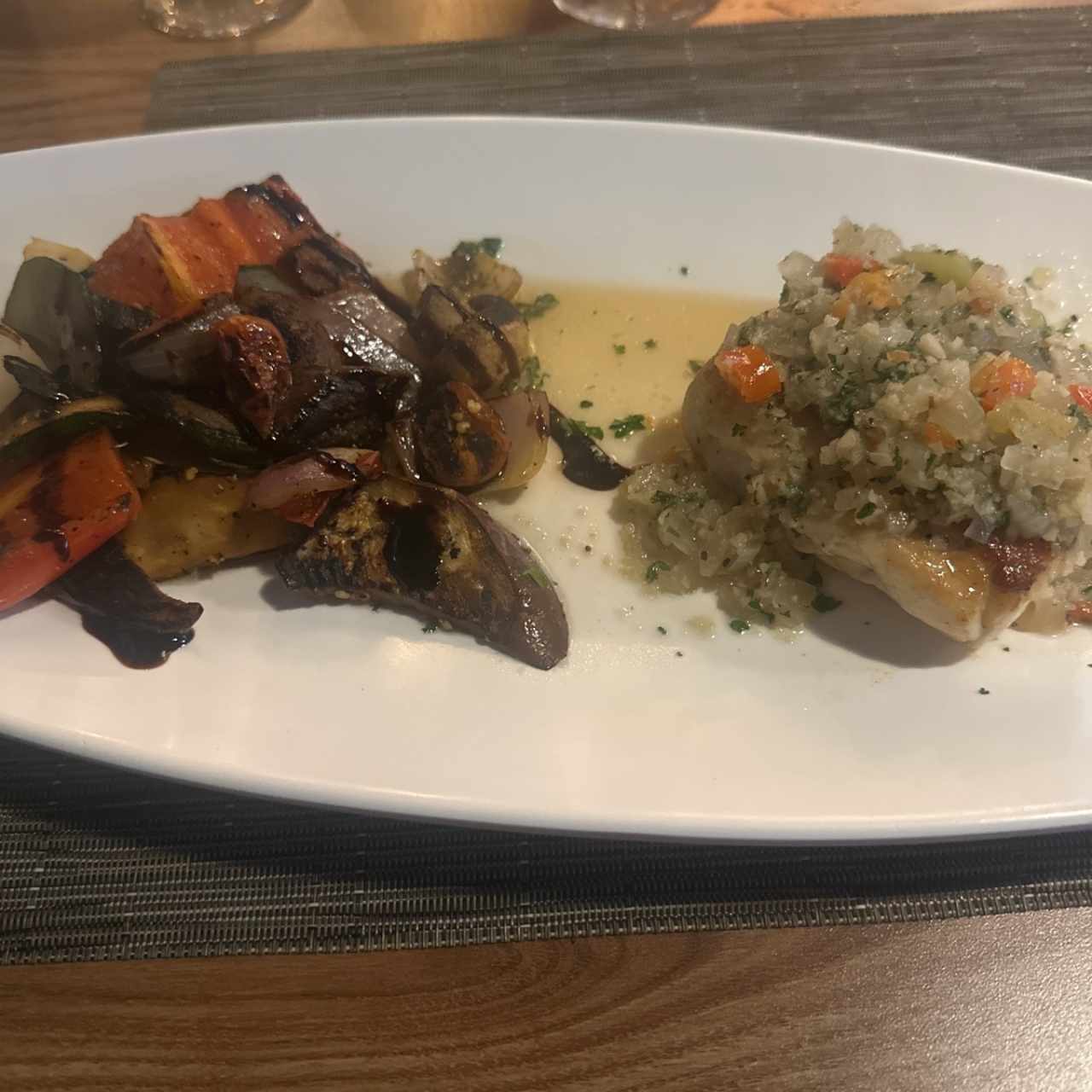 Mariscos - Corvina al Ajillo