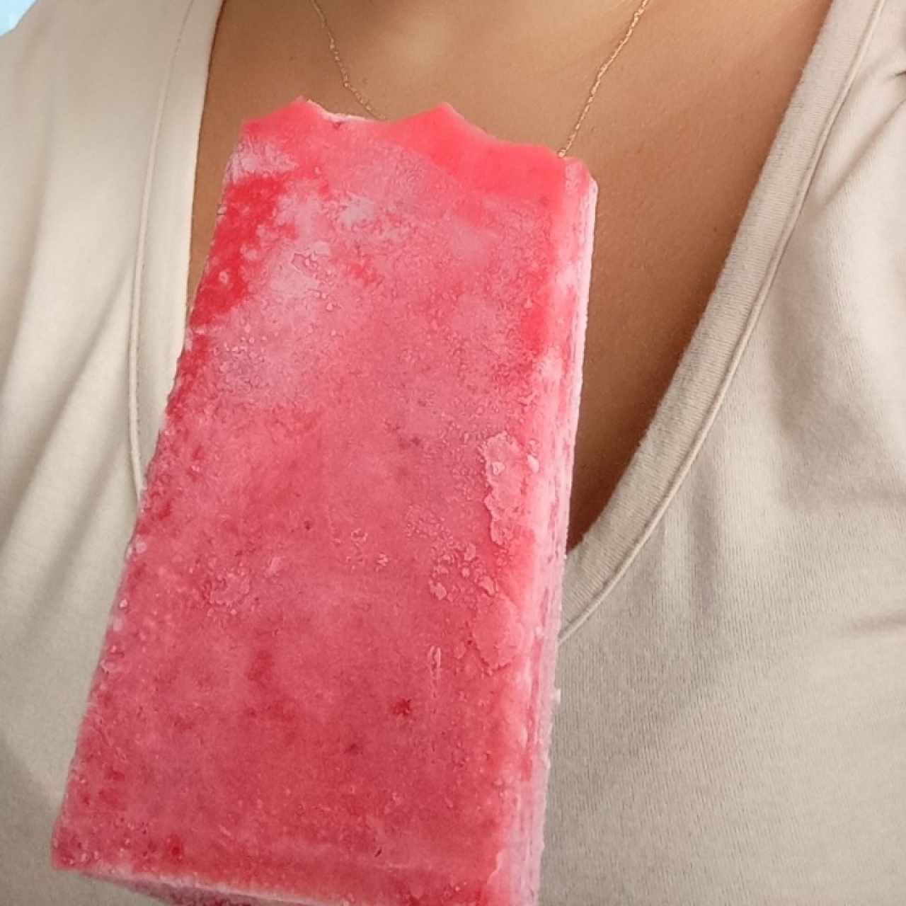 paleta de fresa con leche condensada