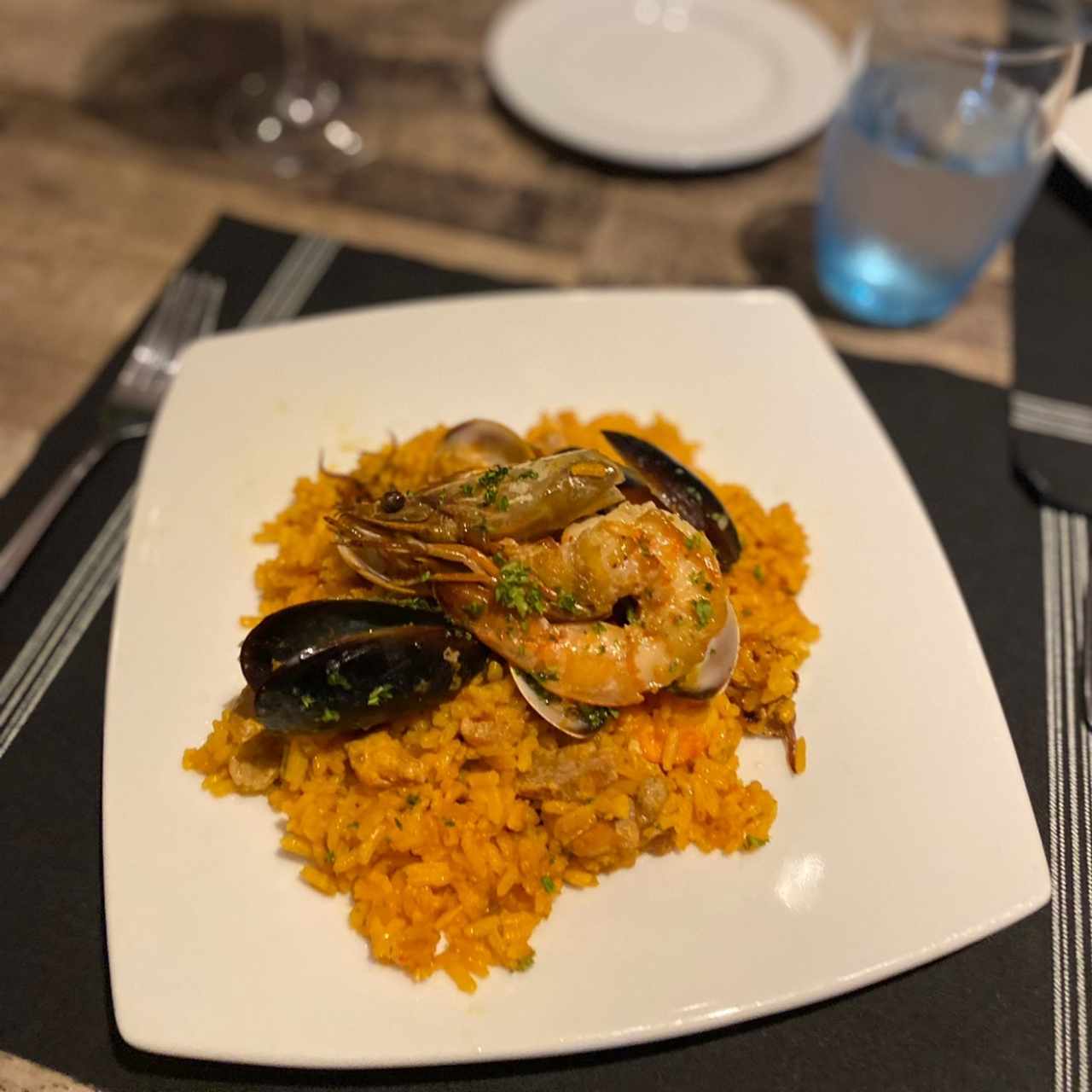 Paella valenciana