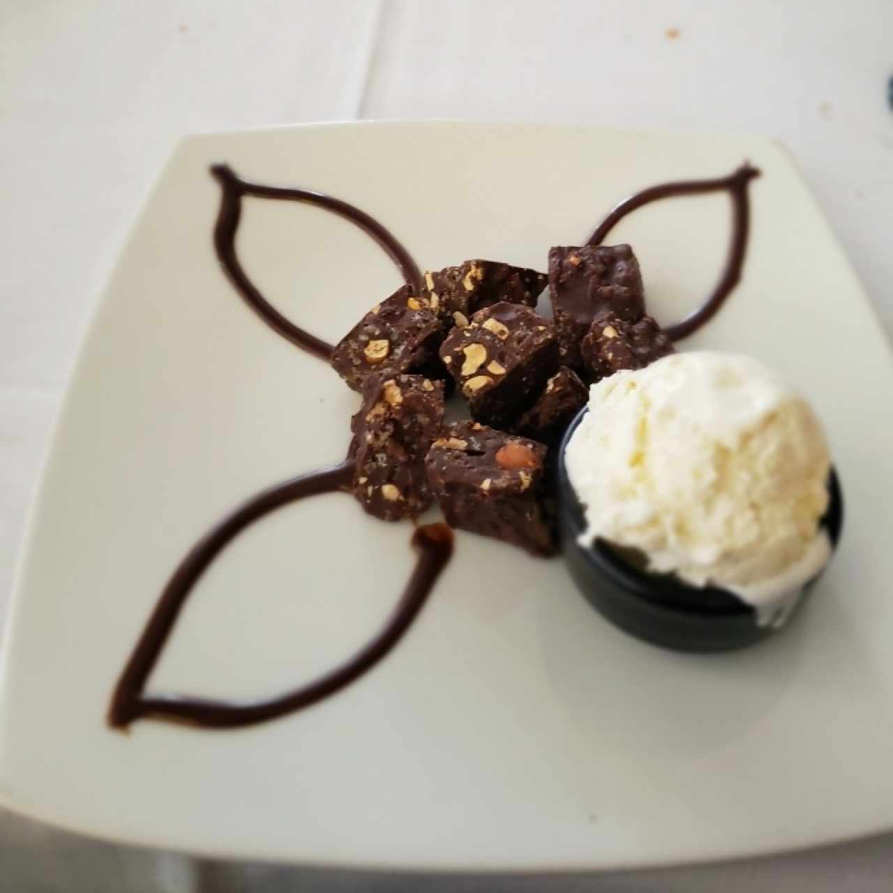 Turrón De Chocolate Con Helado A La Miel De Naranja