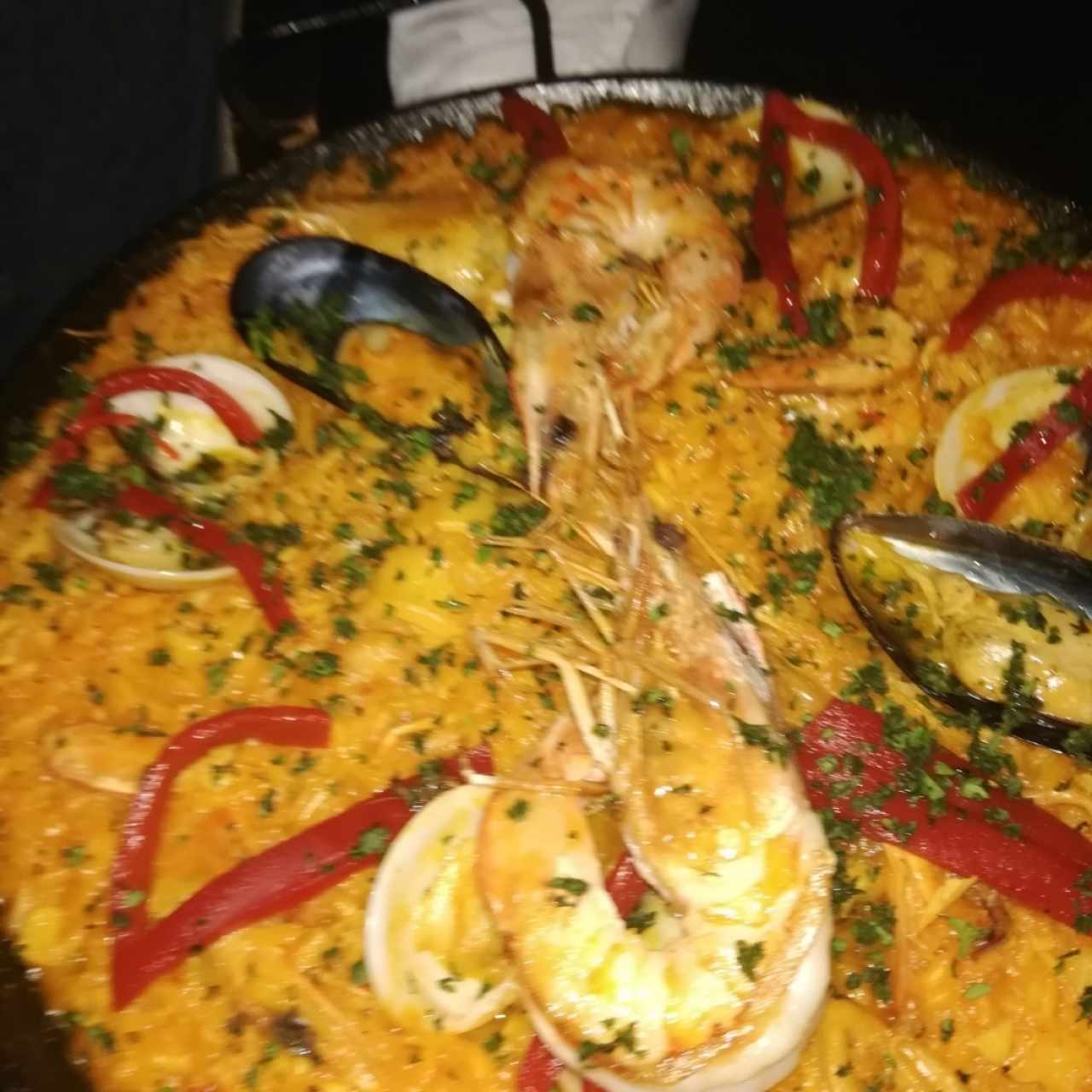 paella de mariscos 