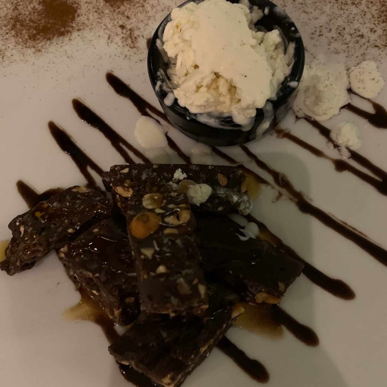 Turrón De Chocolate Con Helado A La Miel De Naranja