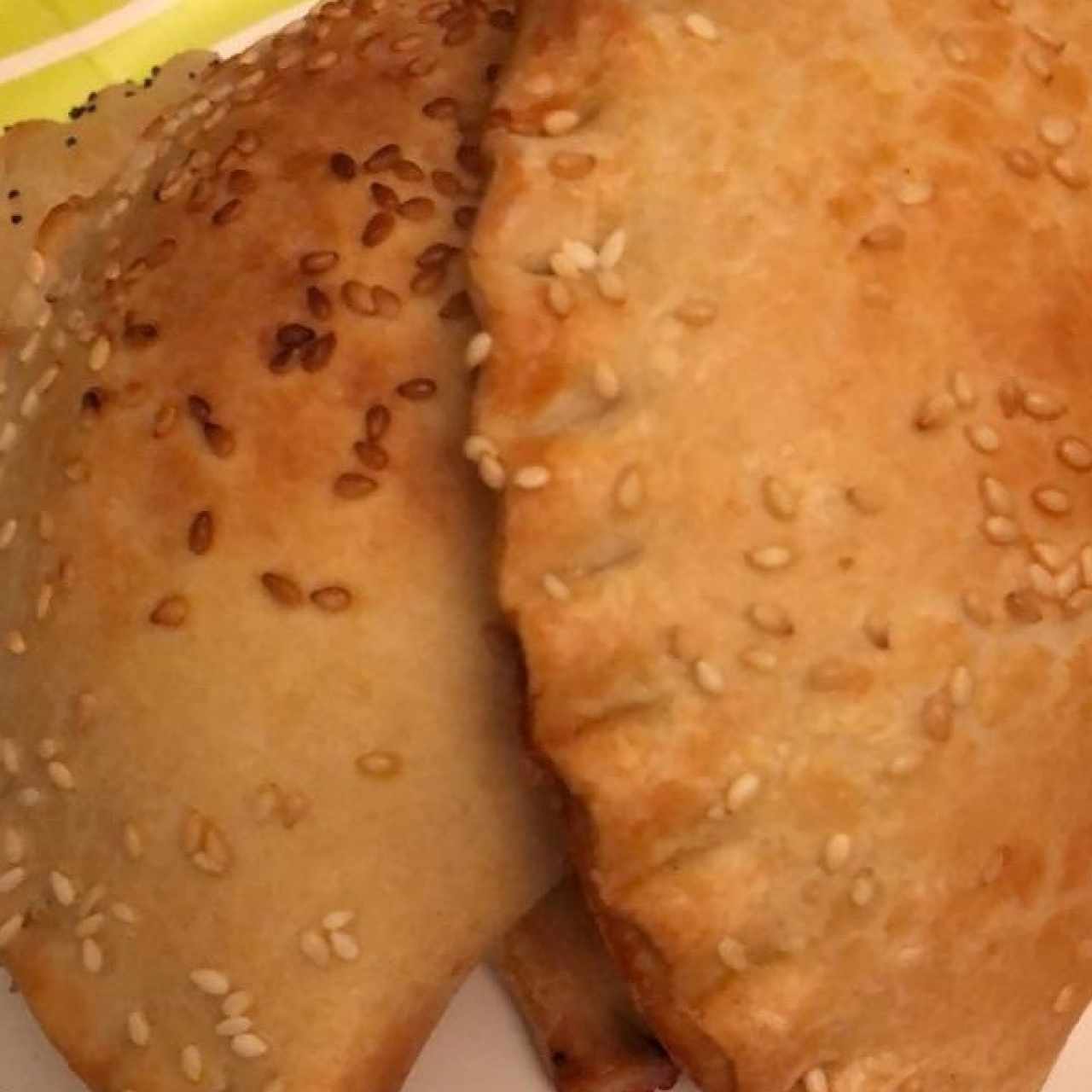 Empanadas - Queso Prensado