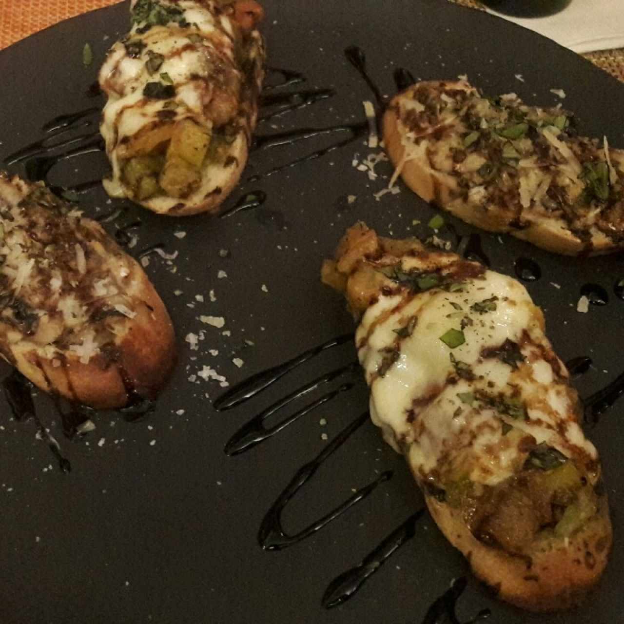 Entradas - Bruschetta Mixta