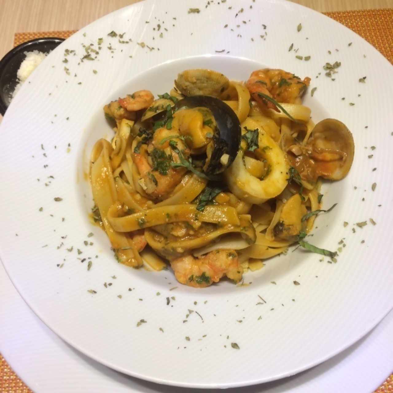 fetuccini frutto di mare