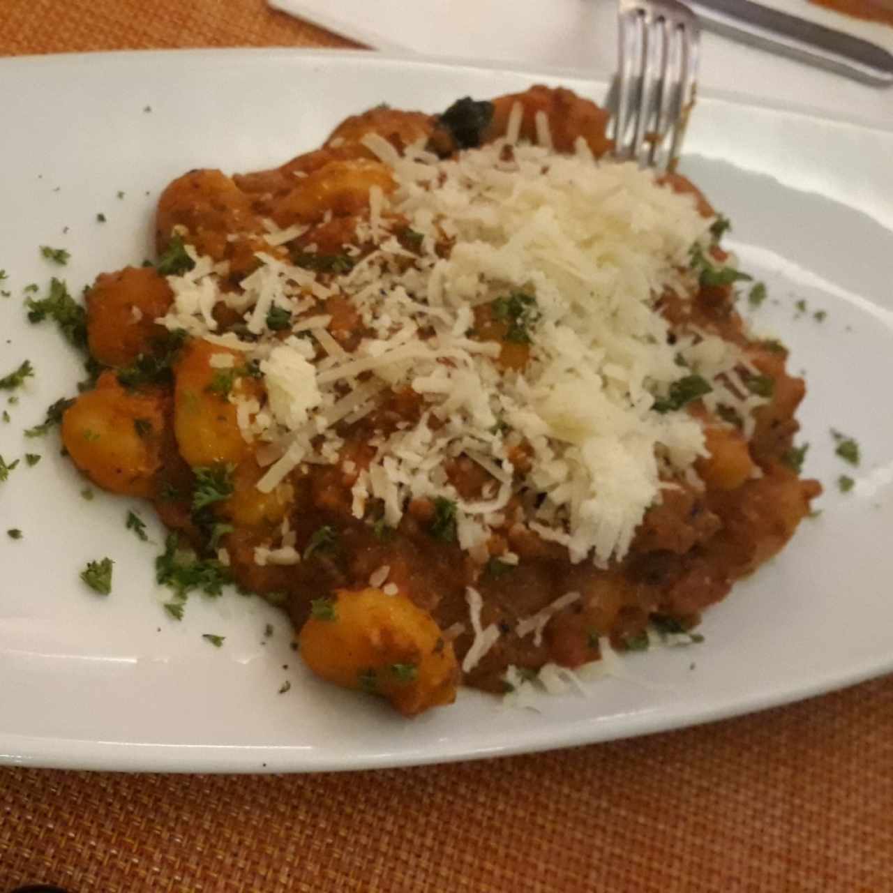 PASTAS - Gnocchi boloñesa 