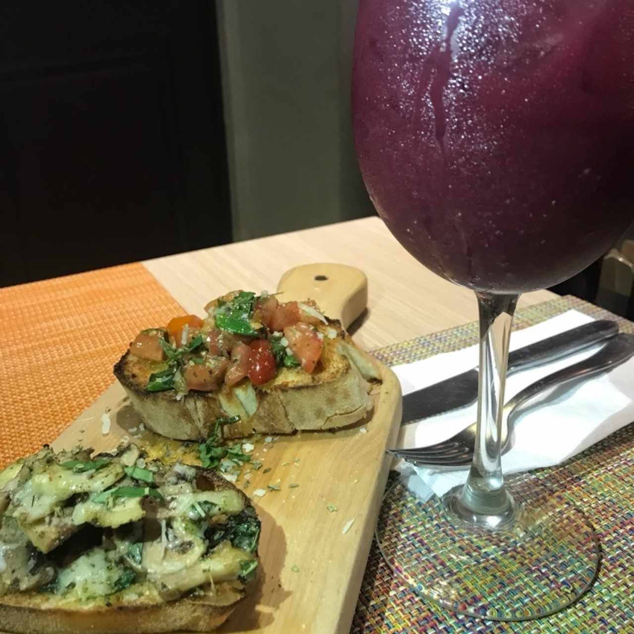 Entradas Calientes - Bruschetta Mixta