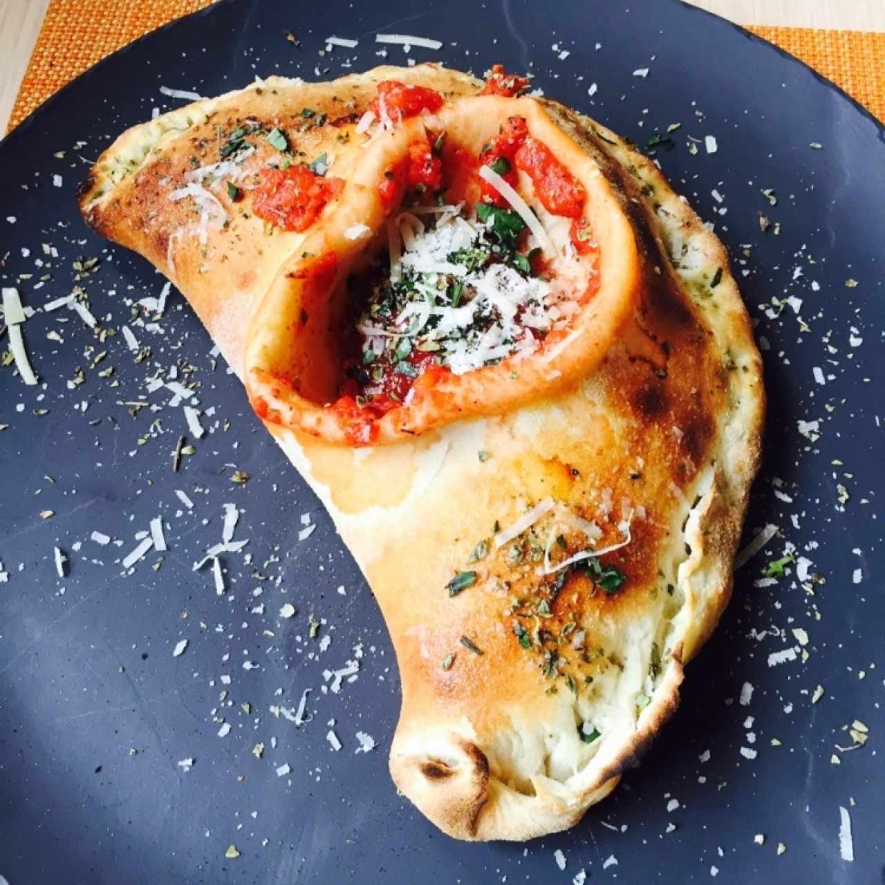 Calzone de Pepperoni