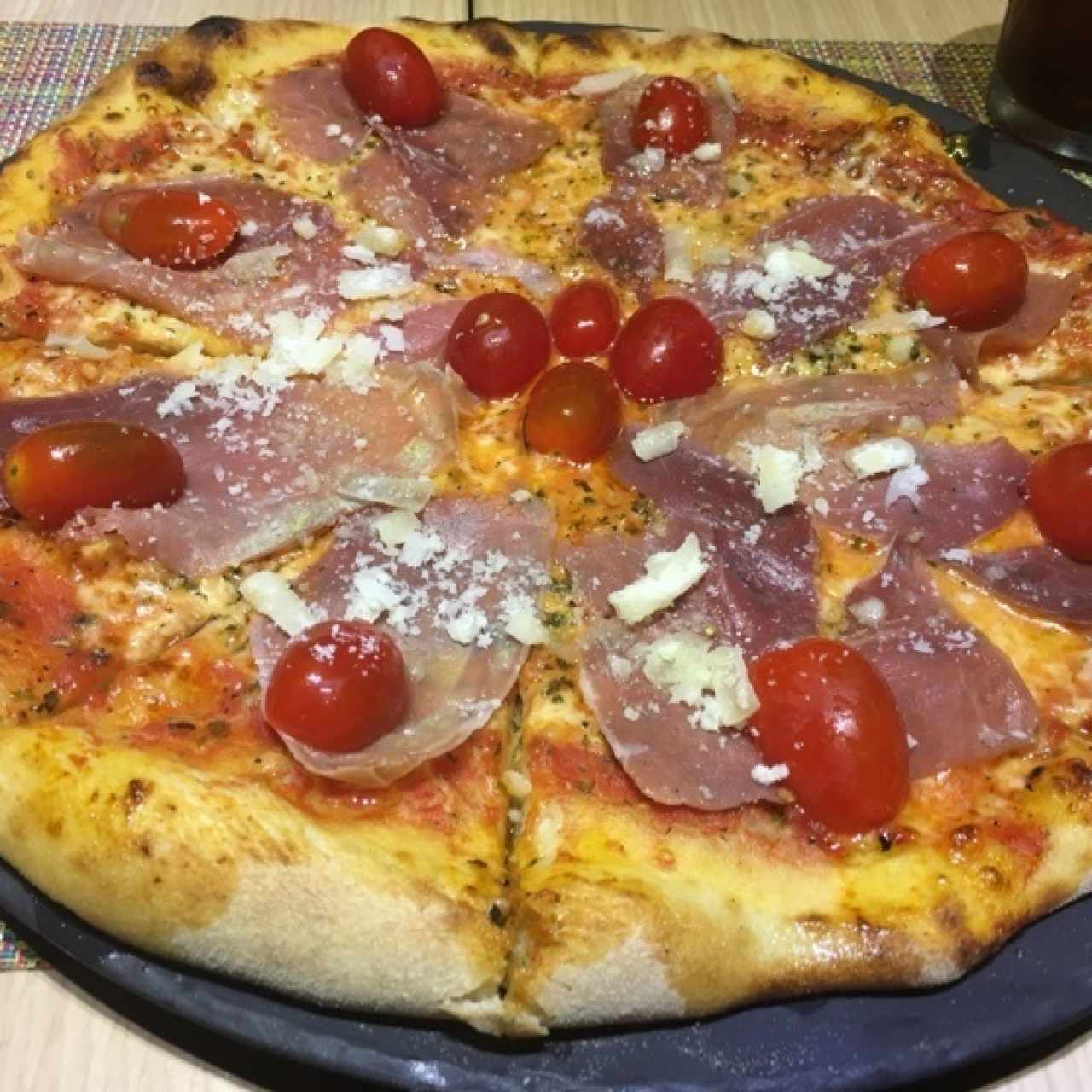 Pizzas Especiales - Dolomiti 14.50$-28$