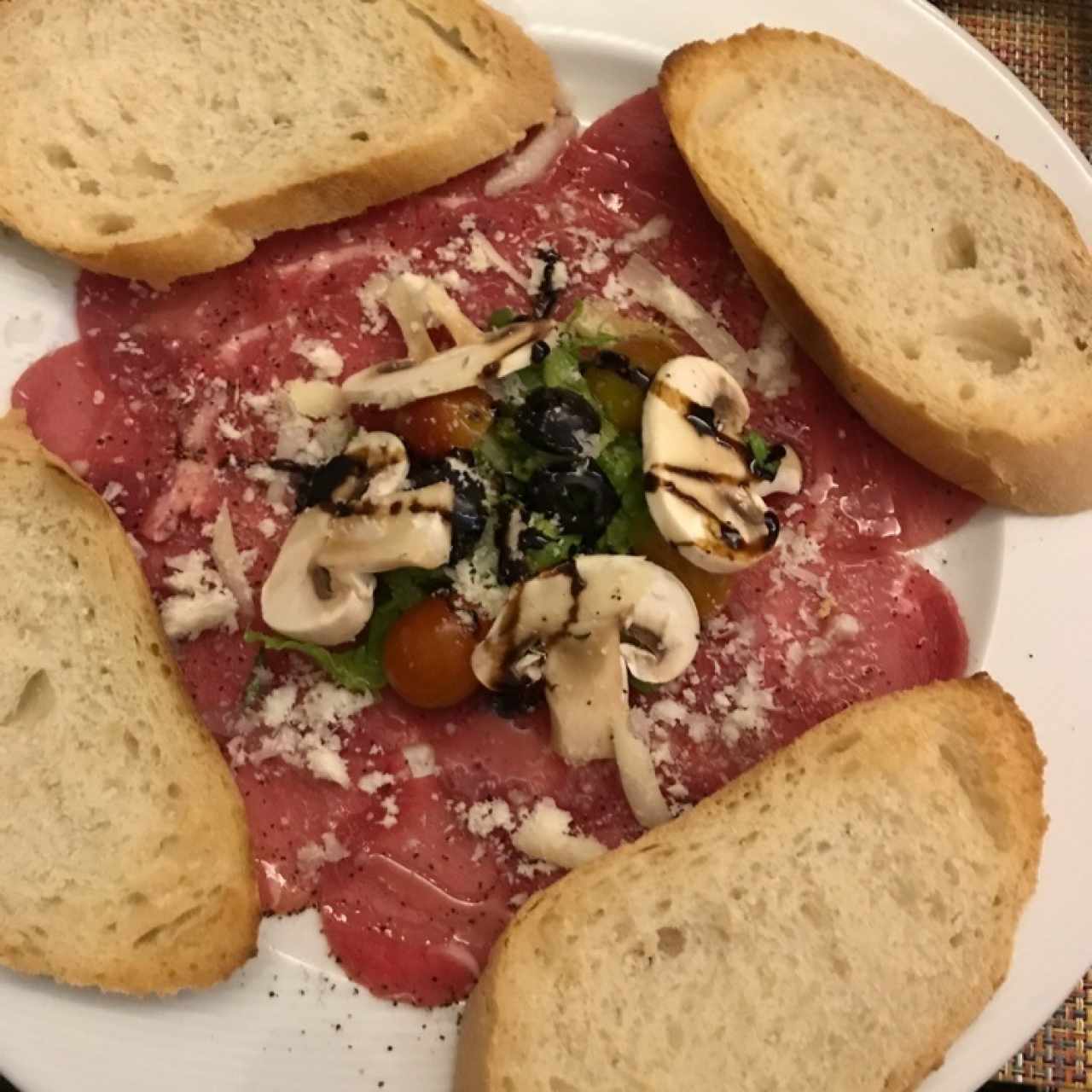 Entradas - Carpaccio de lomito