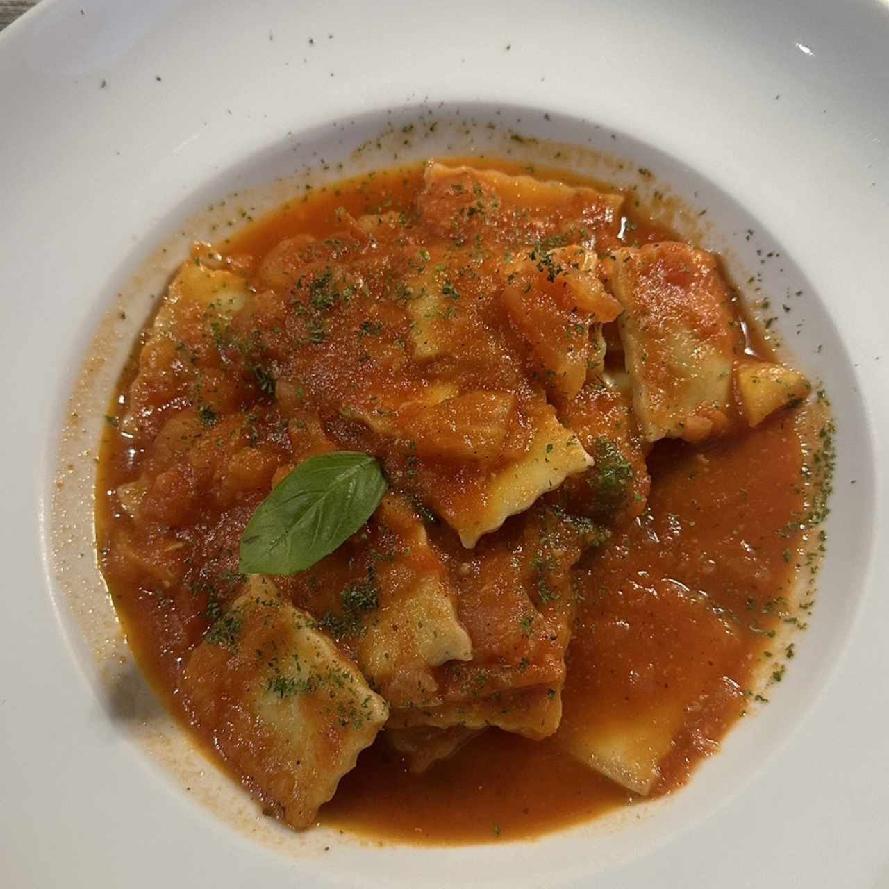 Ravioli de Carne Filete di Pomodoro