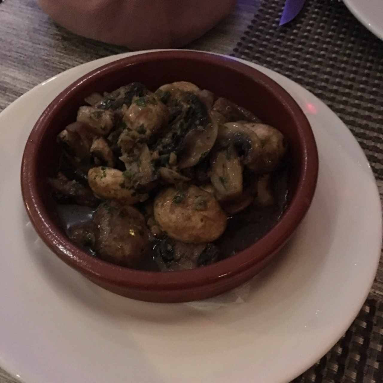 champiñones al ajillo 8/10 