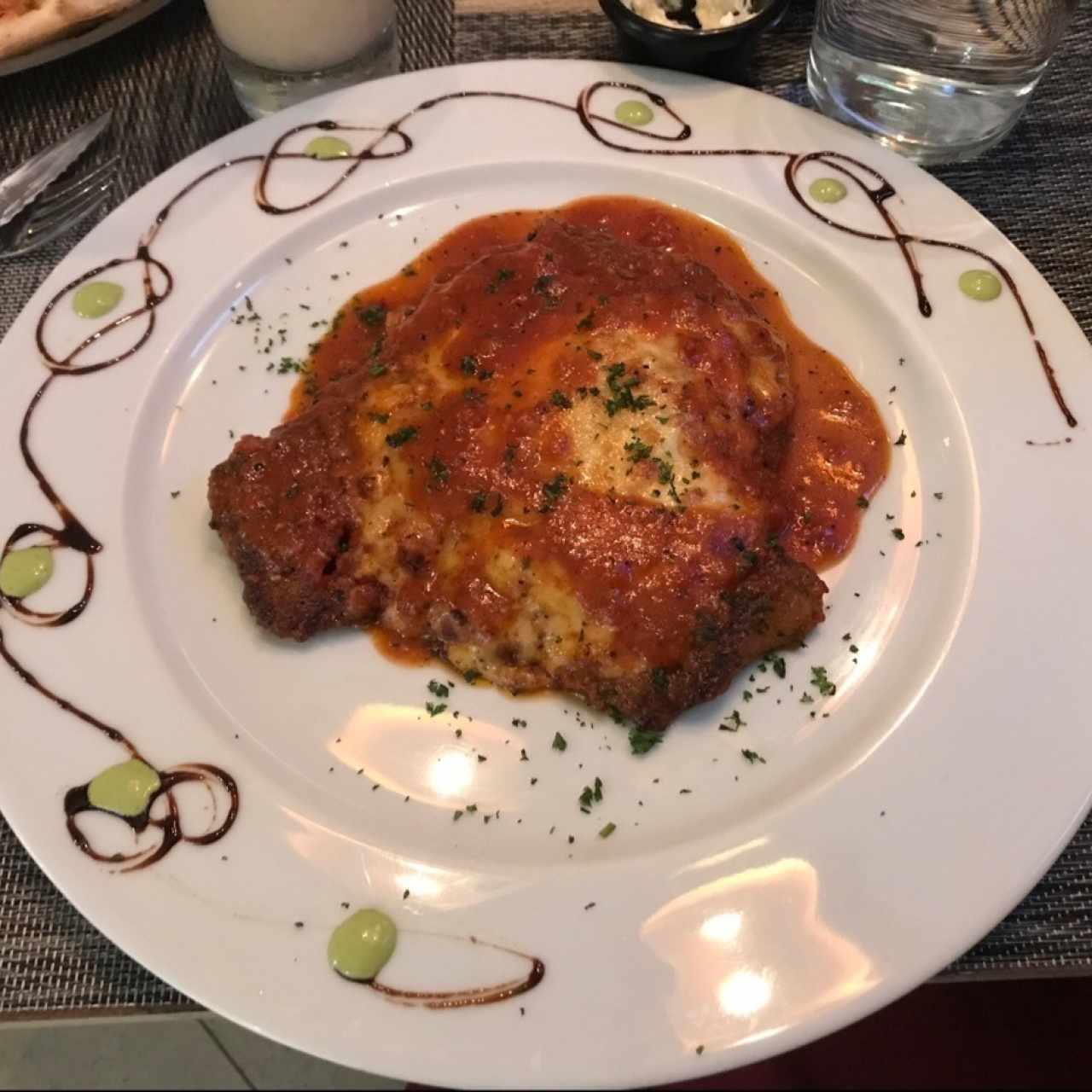 Milanesa de res a la Parmesana