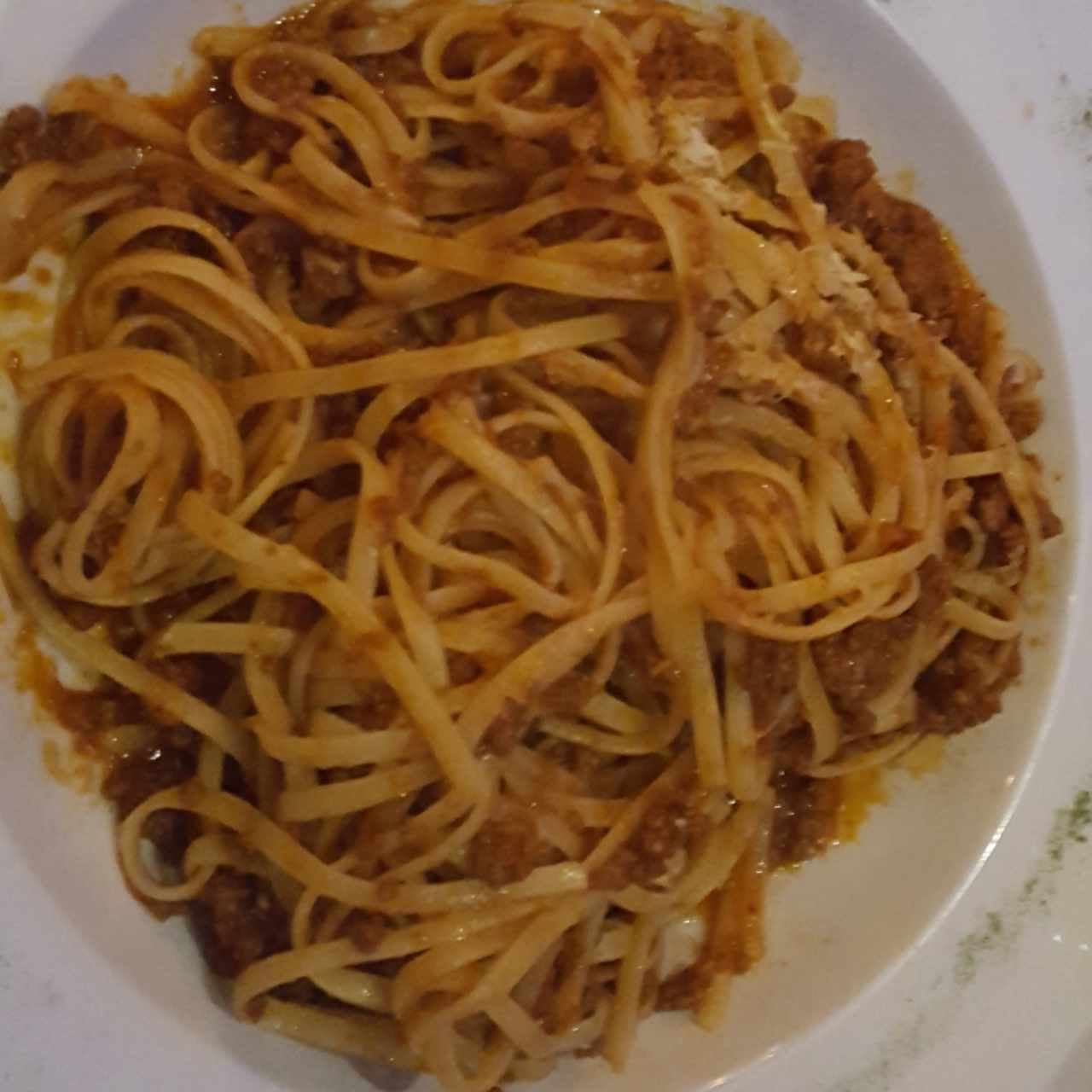 Linguini a la bolognesa