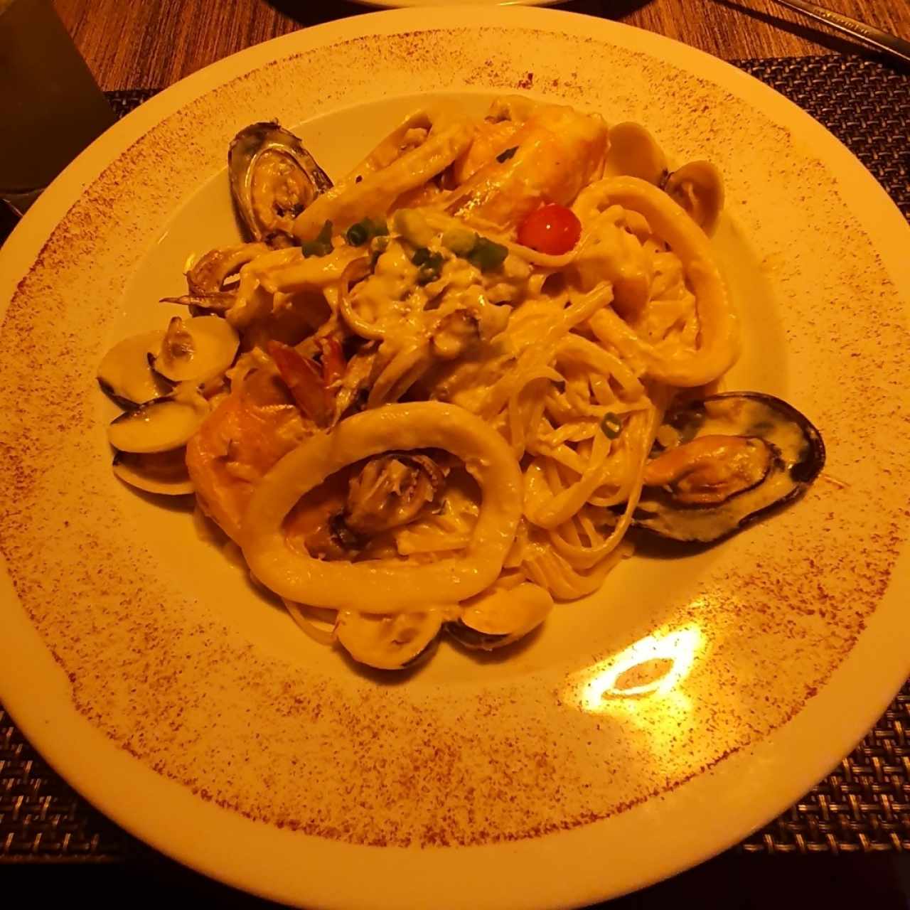 Linguinni Frutti Di Mare