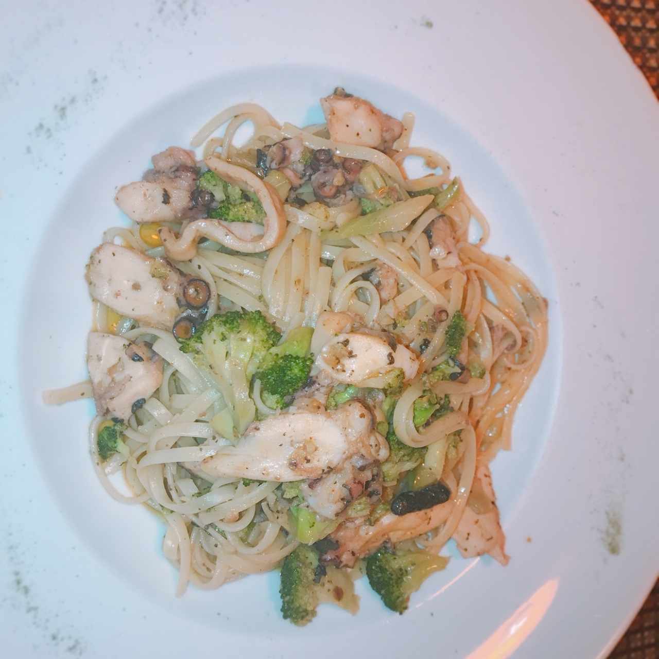 Linguini con Pulpo y Brócoli