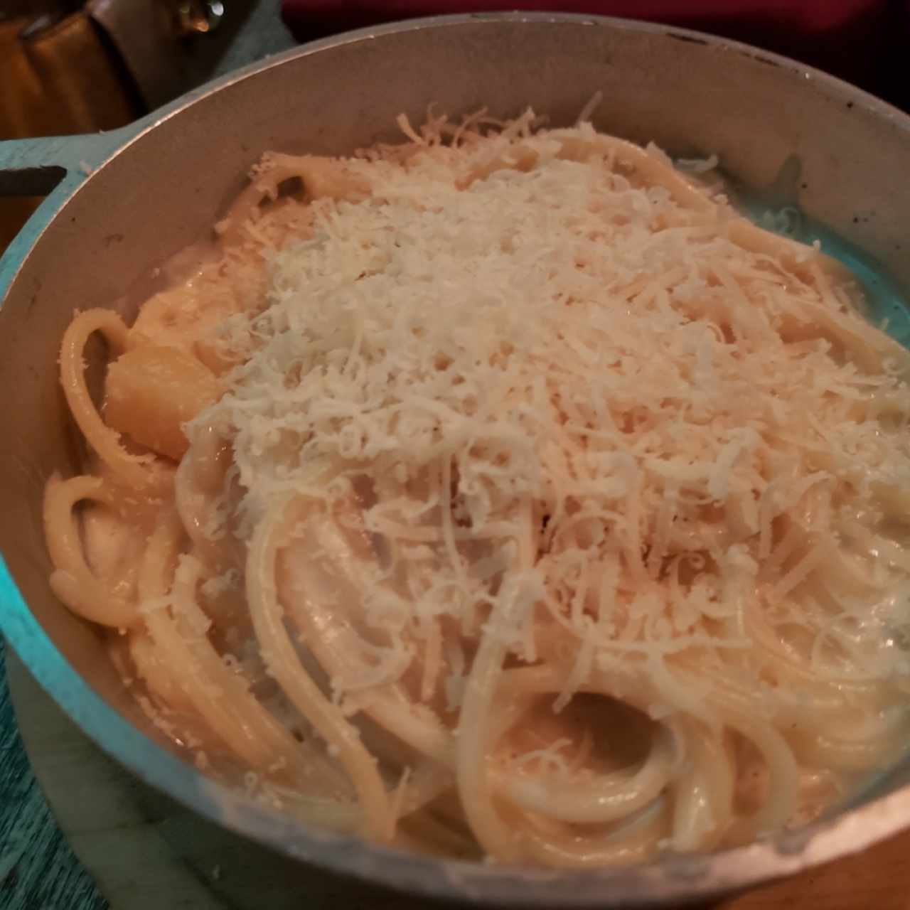 Ossobuco de Res con Linguini a la Crema